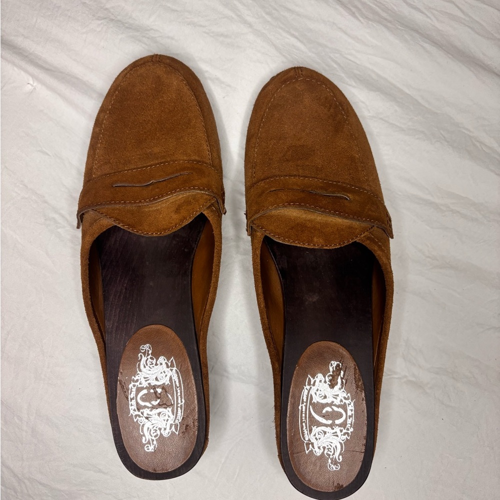 Vintage America Brown Suede Women's Loafers